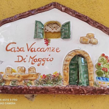 Casa Vacanza Di Maggio Apartment Чинизи Екстериор снимка